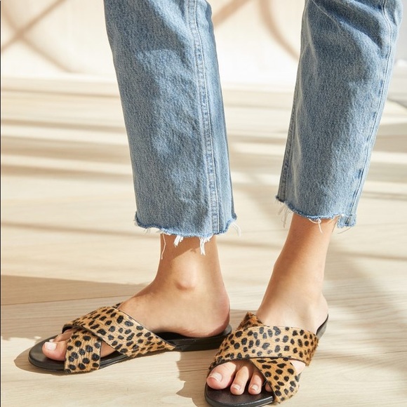 NWT Jenni Kayne Pony Hair Crossover Sandals SZ 9 - Picture 3 of 8